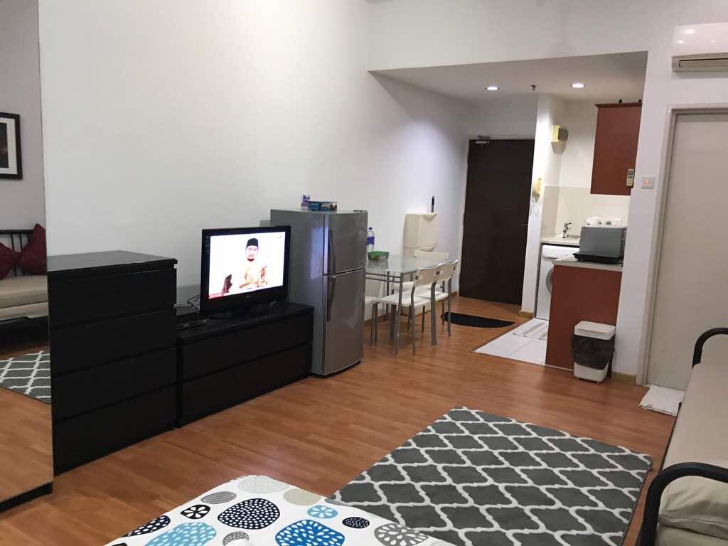 Maytower Serviced Apartment Куала-Лумпур Экстерьер фото